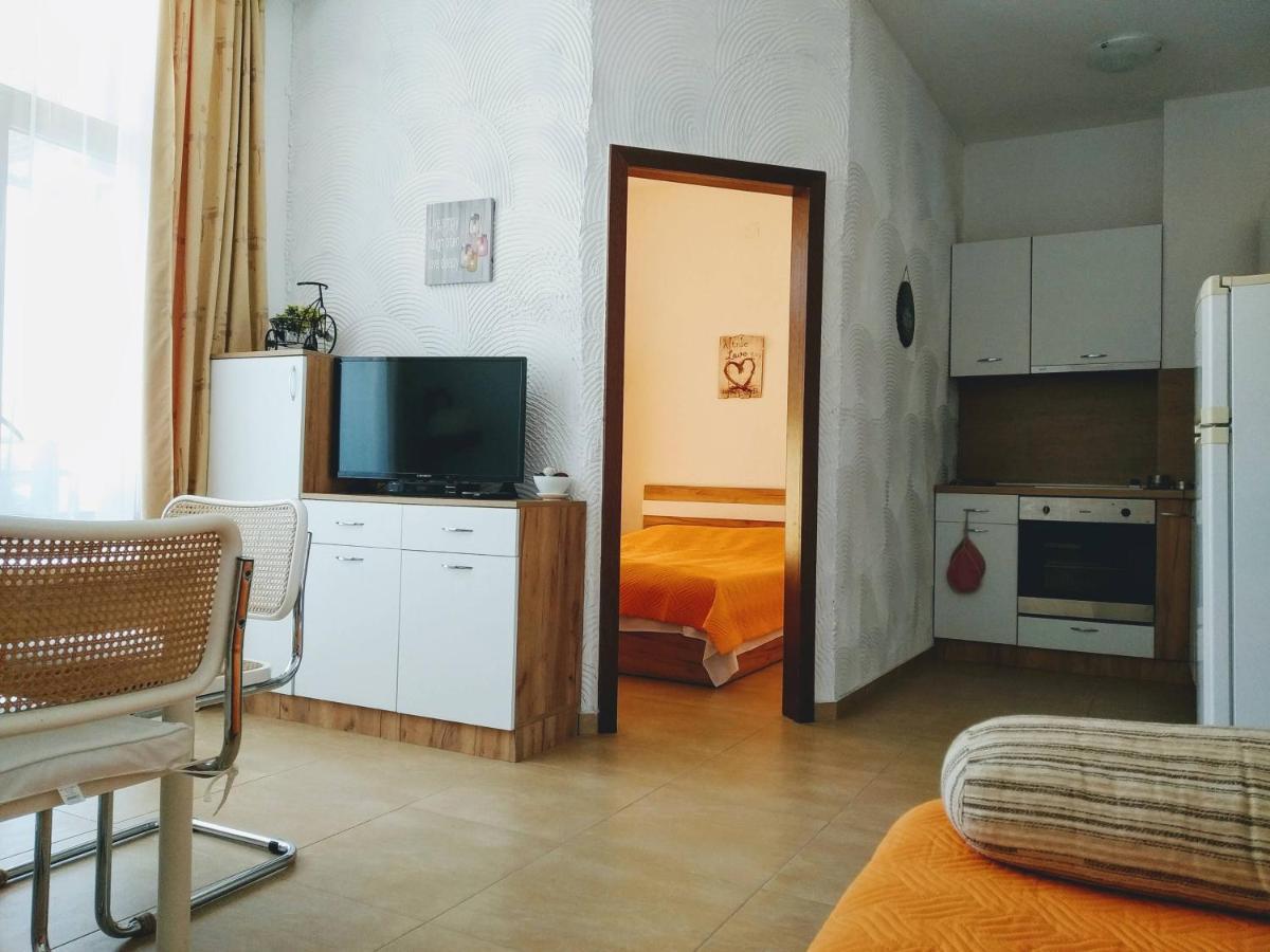 Apartments Elinor Budjaka Süzebolu Dış mekan fotoğraf