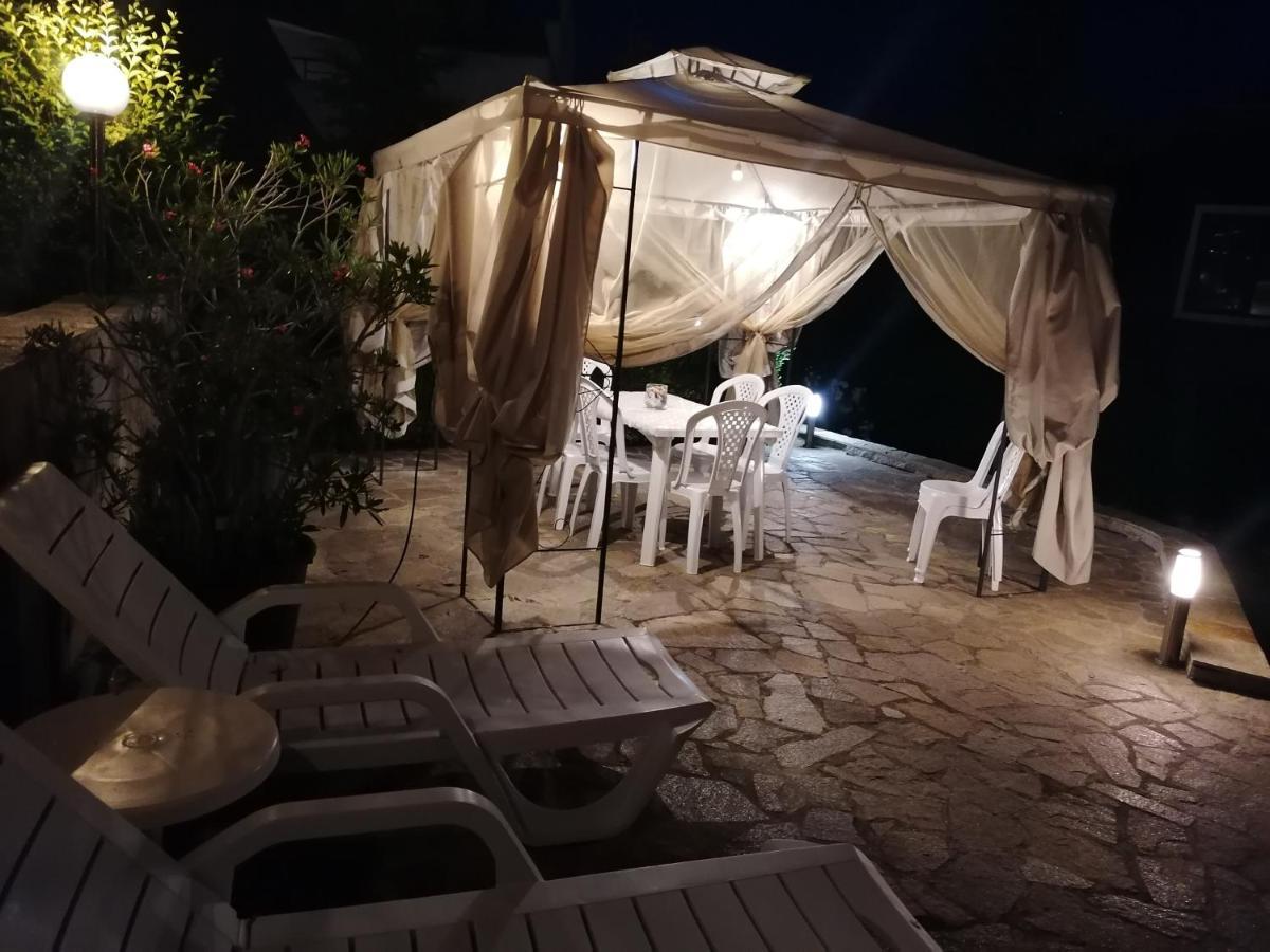 Apartments Elinor Budjaka Süzebolu Dış mekan fotoğraf