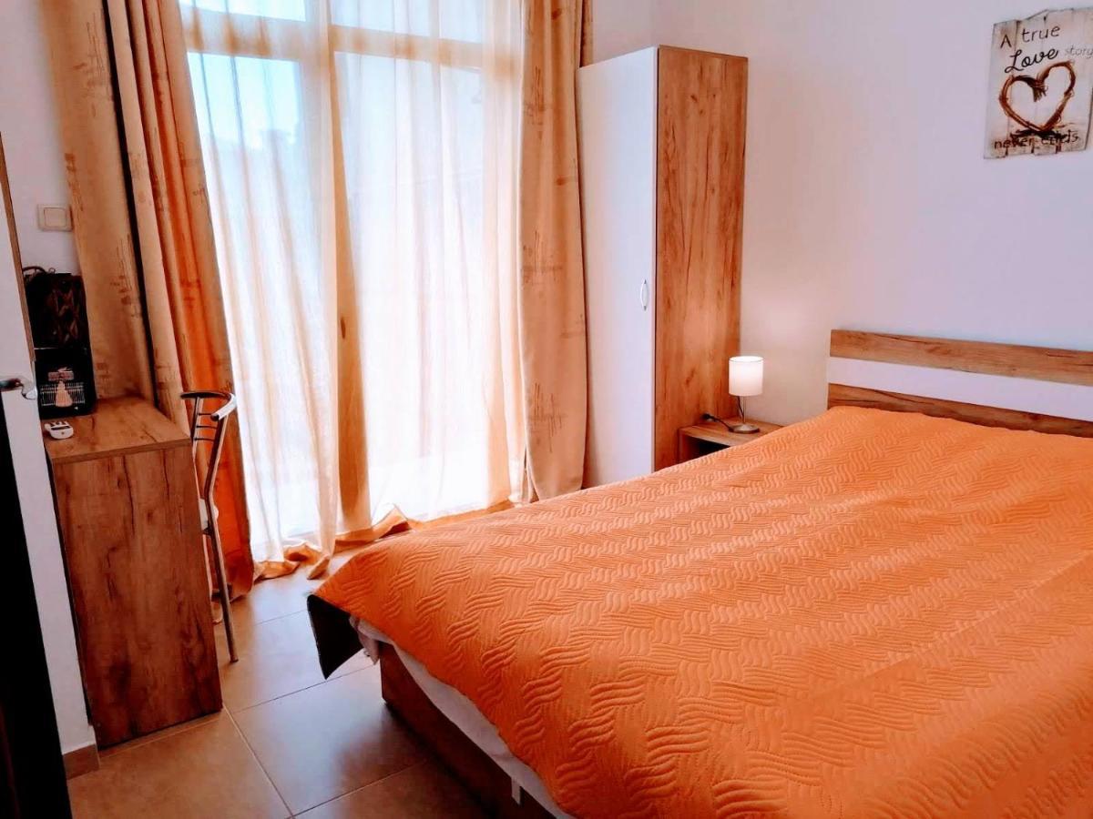Apartments Elinor Budjaka Süzebolu Dış mekan fotoğraf
