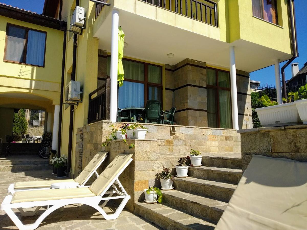 Apartments Elinor Budjaka Süzebolu Dış mekan fotoğraf