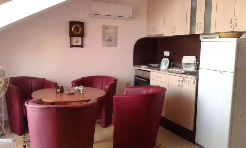 Apartments Elinor Budjaka Süzebolu Dış mekan fotoğraf