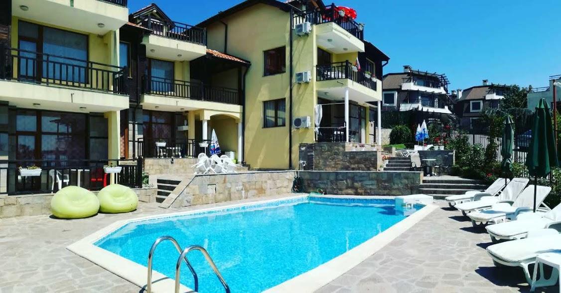 Apartments Elinor Budjaka Süzebolu Dış mekan fotoğraf